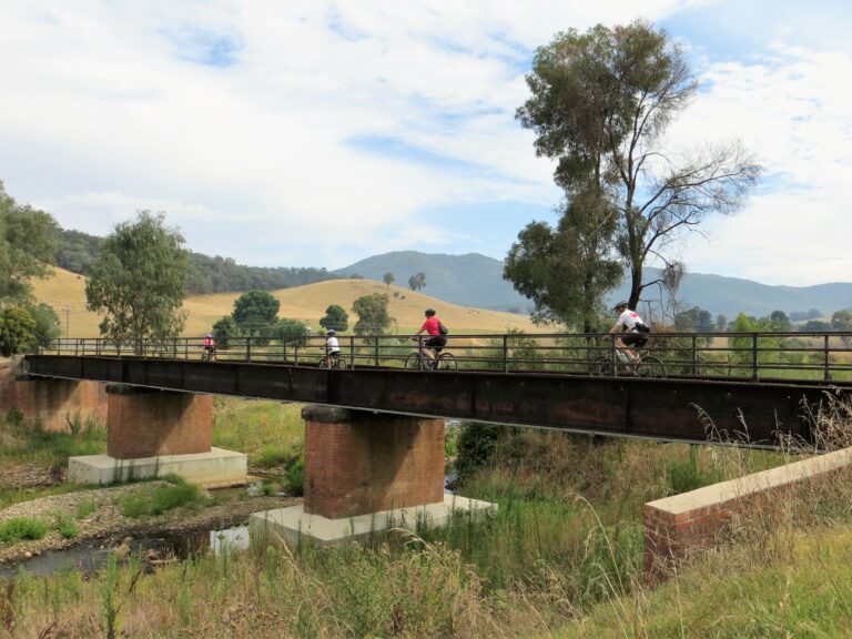 The Murray to Mountains Rail Trail